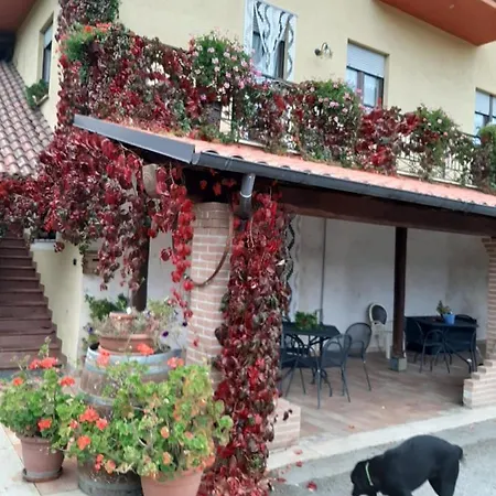 Le Stanze Di Bacco مزرعة للإقامة Cagnano Amiterno