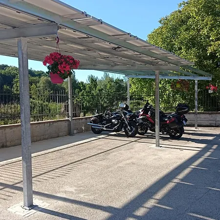 Le Stanze Di Bacco Alojamento de Turismo Rural Cagnano Amiterno